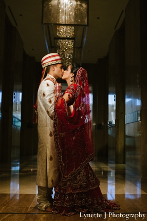 indian-wedding-portrait-groom-bride