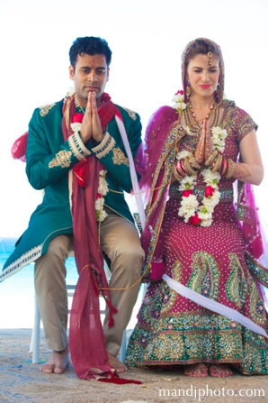 indian wedding bride groom traditional