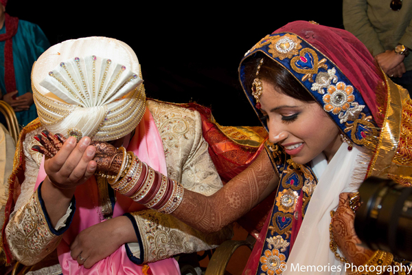 indian wedding ceremony bride groom tradition