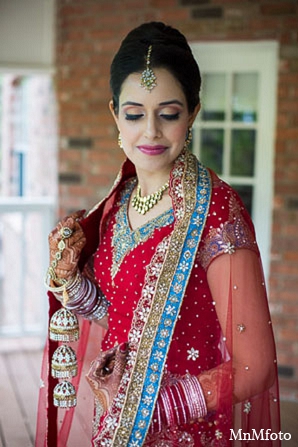 indian wedding bride clothing makeup