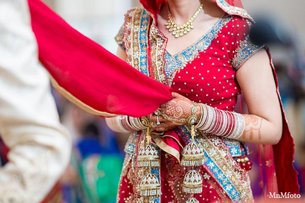 indian wedding ceremony bride groom fashion