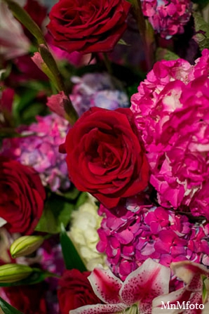 indian wedding reception decorations flowers