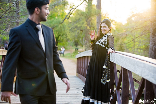 indian wedding bride groom bridge outdoors sunlight