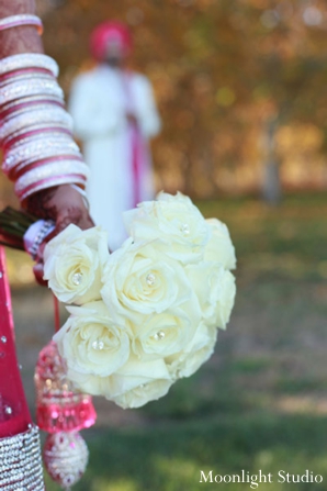 indian-wedding-bridal-boquet-portraits