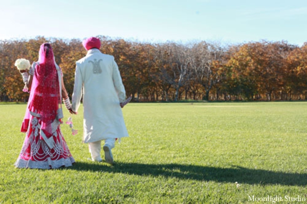 indian-wedding-bride-groom-field-nature-portrait