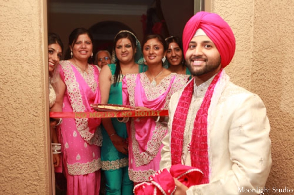 indian-wedding-groom-before-ceremony