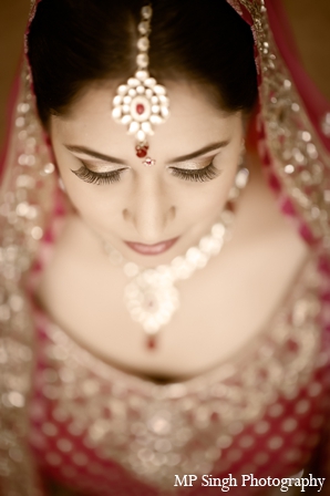 indian-wedding-maharani-tikka-gold