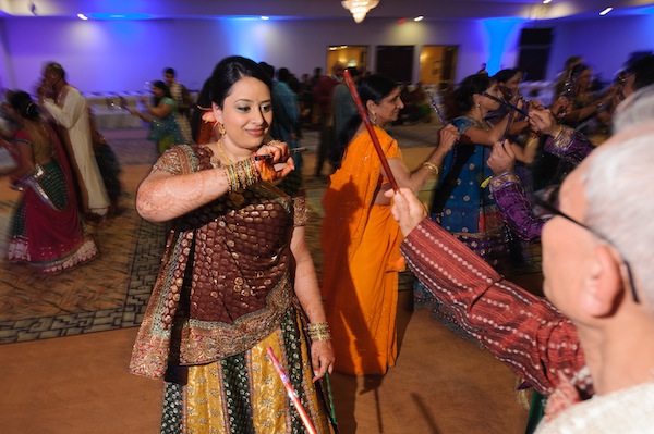 indian wedding raas garba