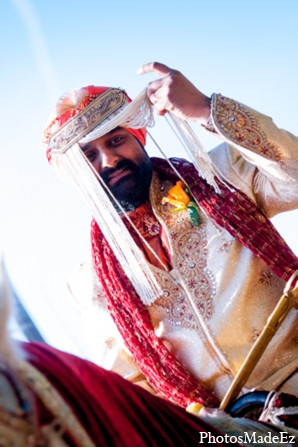 indian wedding groom baraat