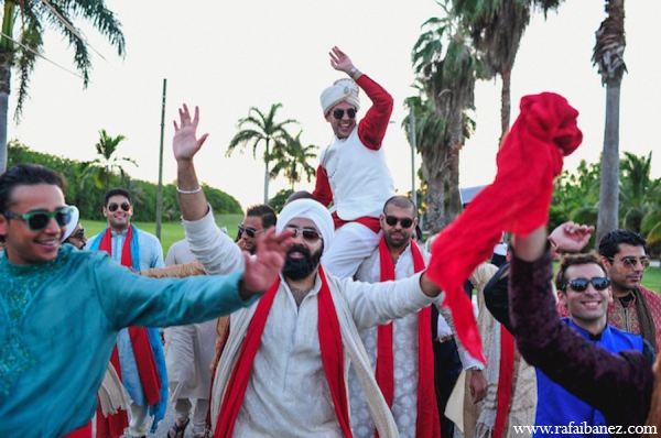 indian wedding groom baraat