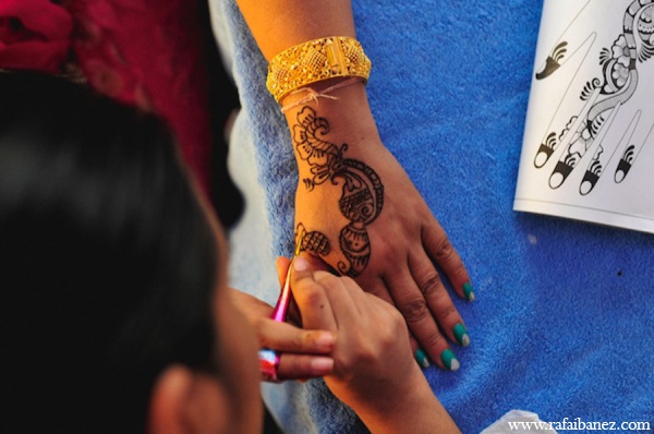 traditional bridal mehndi