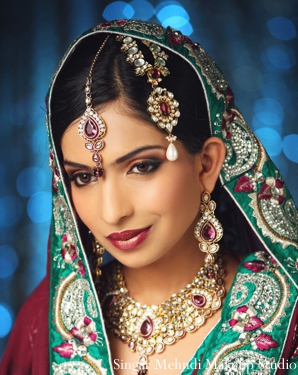 indian wedding bridal necklace tikka jewels