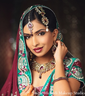 indian wedding bridal portrait necklace tikka