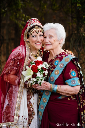 indian wedding bride photo family lenghas