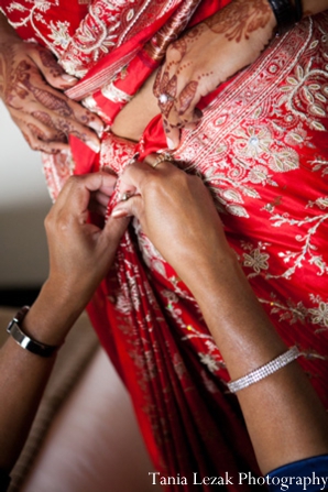 indian-wedding-getting-ready-lengha-mehndi