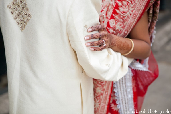 indian-wedding-portrait-bride-groom-mehndi