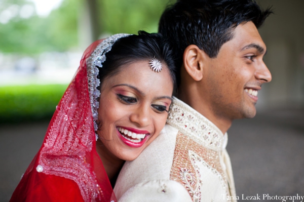 indian-wedding-portrait-bride-groom-traditional-ideas