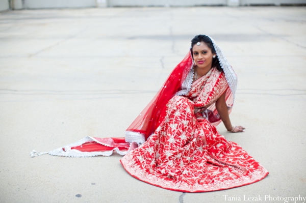 indian-wedding-portrait-bride-traditional