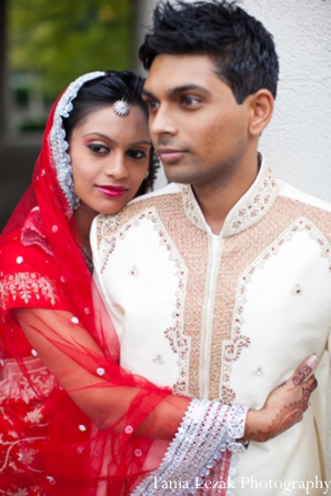 indian-wedding-portrait-groom-bride