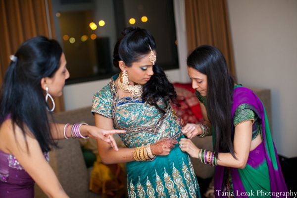 indian-wedding-reception-getting-ready-bride-family