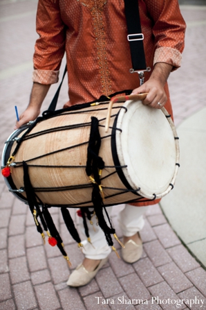 indian wedding baraat street celebration