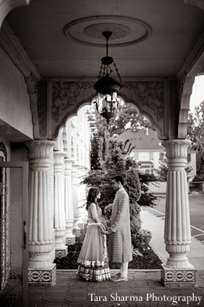 indian-wedding-black-white-portrait-groom-bride