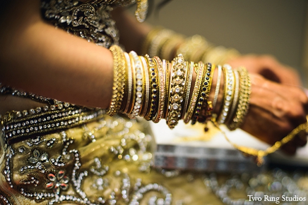 indian wedding jewelery lengha bride