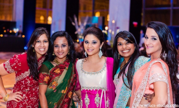 indian-wedding-colorful-guests-reception