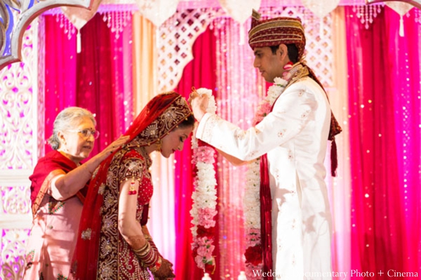 indian-wedding-ceremony-groom-bride-customs