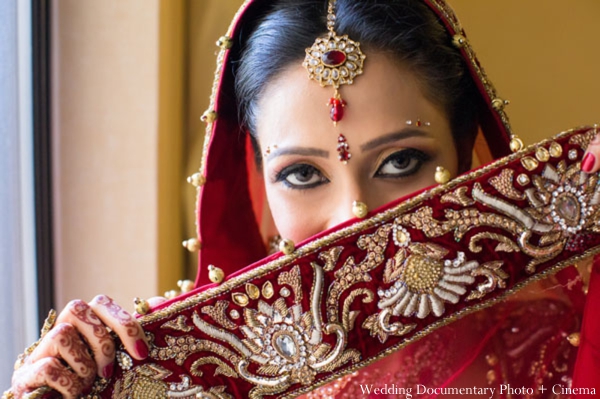 indian-wedding-getting-ready-lengha-bride