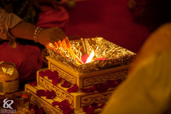 Indian wedding photography at a traditional Indian wedding.