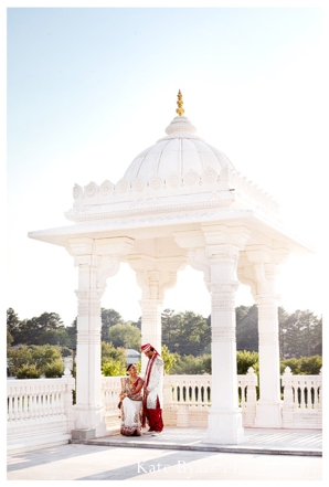 a hindu temple is the indian wedding venue for the atlanta, georgia wedding.