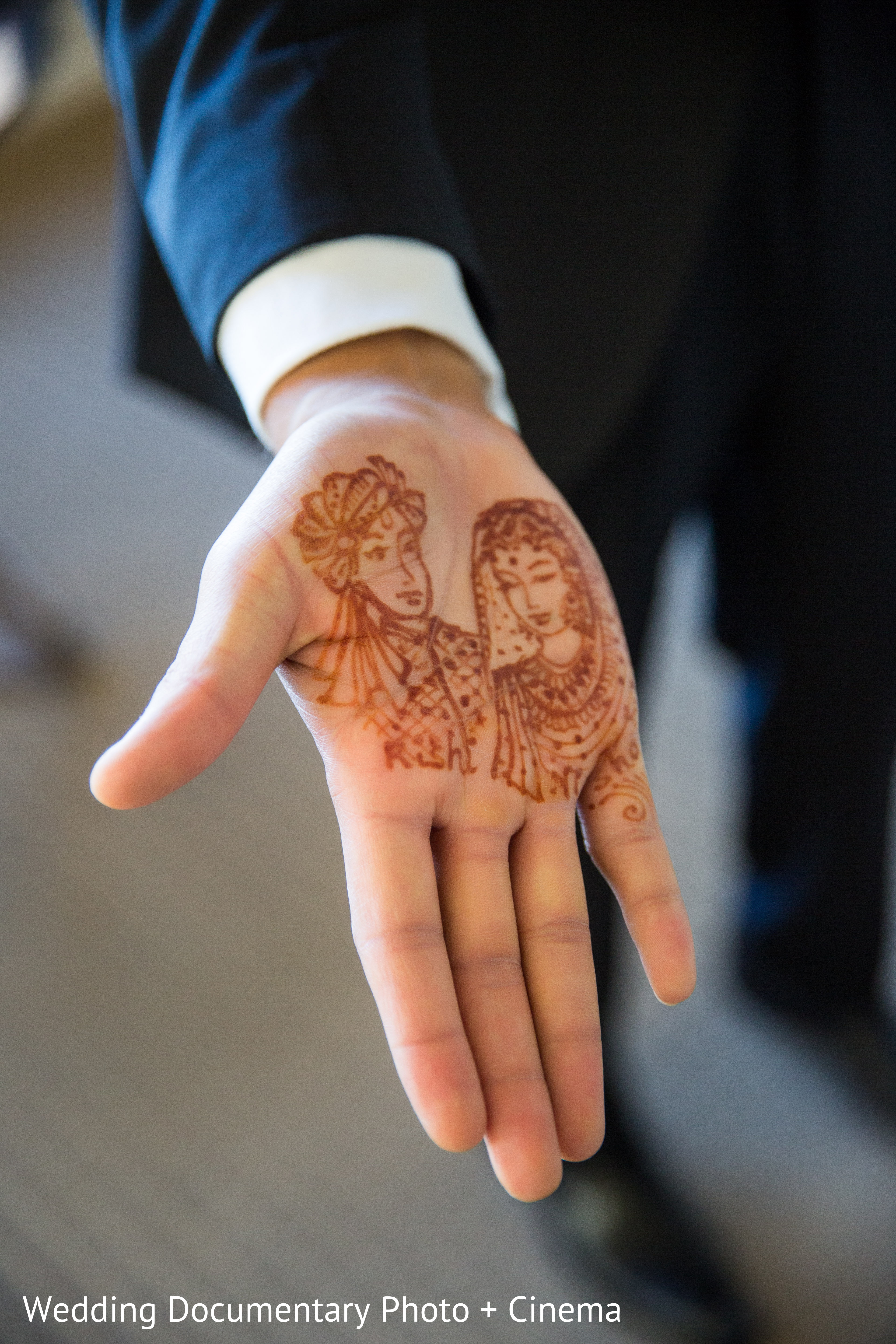 Simple Bridal Mehendi Design For Back Side