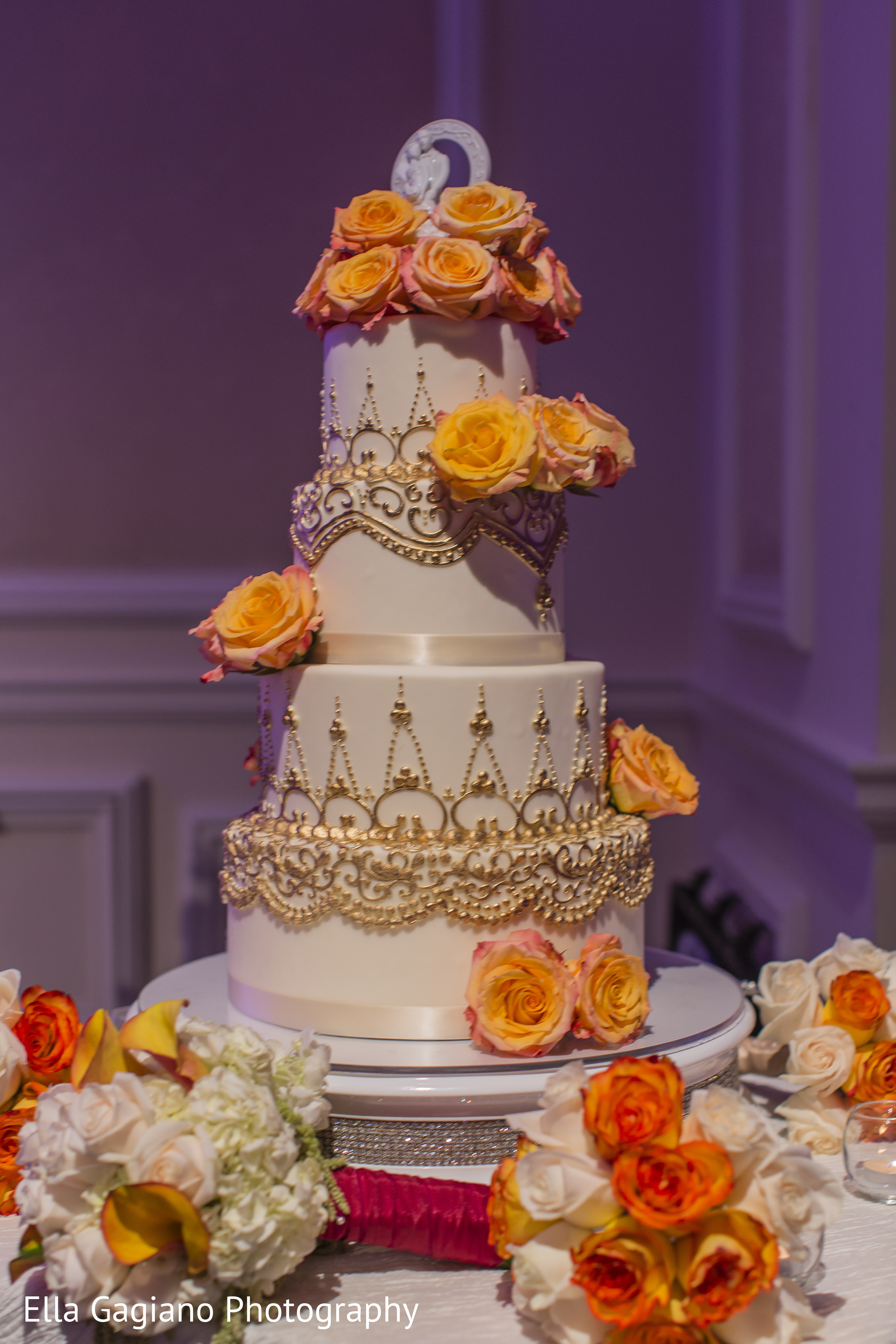 Why You Should Have a Wedding Cake at Your Indian Wedding