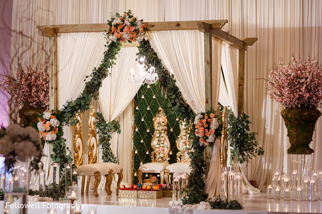 Ceremony Decor Photo 63859