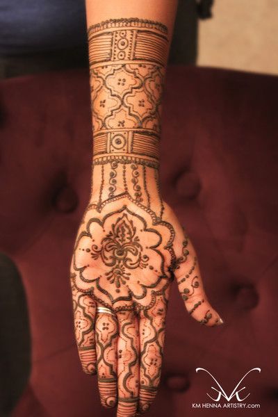 Mehndi Maharani 2013 Finalist: KM Henna Artistry