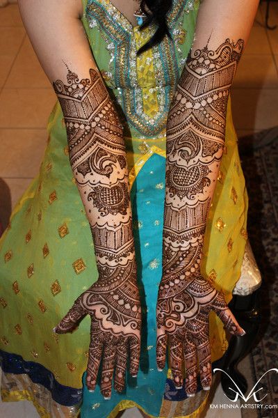 Mehndi Maharani 2013 Finalist: KM Henna Artistry