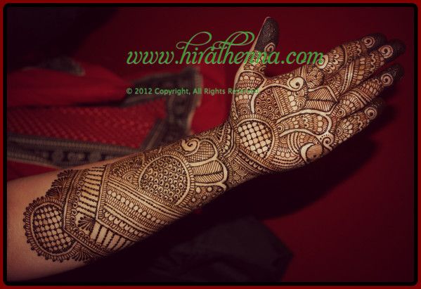 Mehndi Maharani 2013 Finalist: Hiral Henna