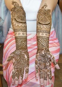 This phenomenal mehndi artist shows off her spectacular henna designs for our annual contest!