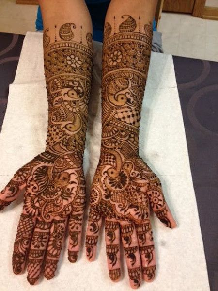 mehndi maharani finalist: Bridal Henna Artist