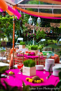 This beautiful Indian fusion wedding is filled with bright tropical style at a lovely Miami venue.