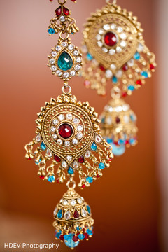 This Indian bride opts for beautiful jewelry on her wedding day.