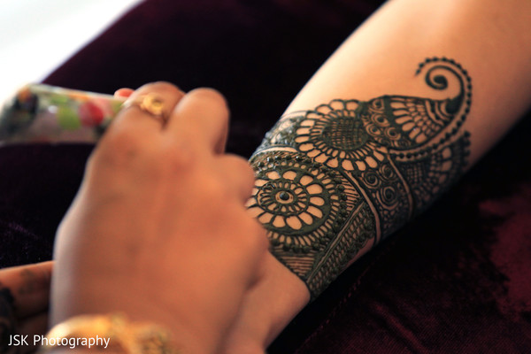 Mehndi Artists