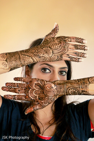 Mehndi Artists