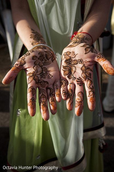 Mehndi Artists