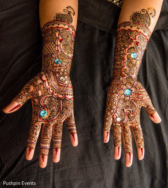 Mehndi Artists