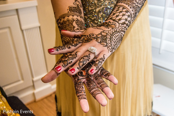 Mehndi Artists