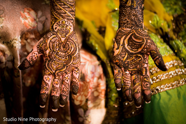 Mehndi Artists