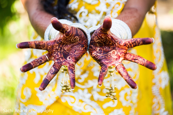 Mehndi Artists