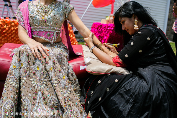 Mehndi details.